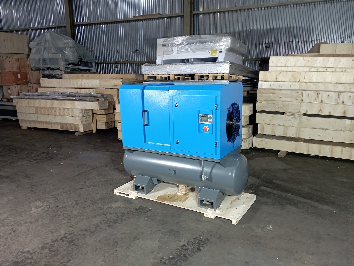 Винтовой компрессор с прямым приводом HS-20HP  8-2,3-350