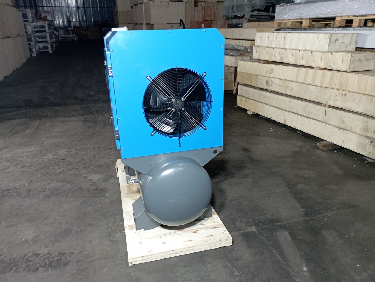 Винтовой компрессор с прямым приводом HS-20HP  8-2,3-350