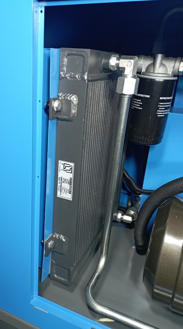 Винтовой компрессор с прямым приводом HS-20HP  8-2,3-350