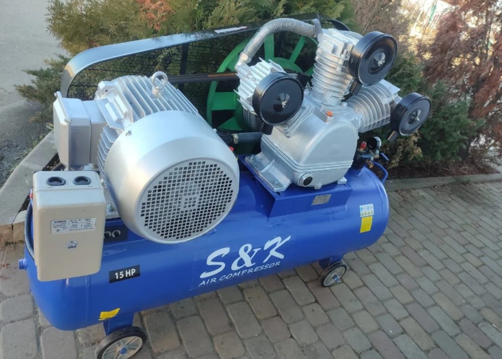 Компрессор ременной Tehnoline S&K TP2100/300, 11 кВт, 15л.с, 10 атм