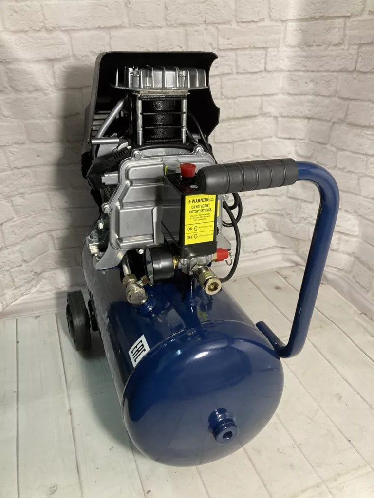 Компрессор с прямой передачей Tehnoline S&K T260/24, 1,7кВт, 8 бар