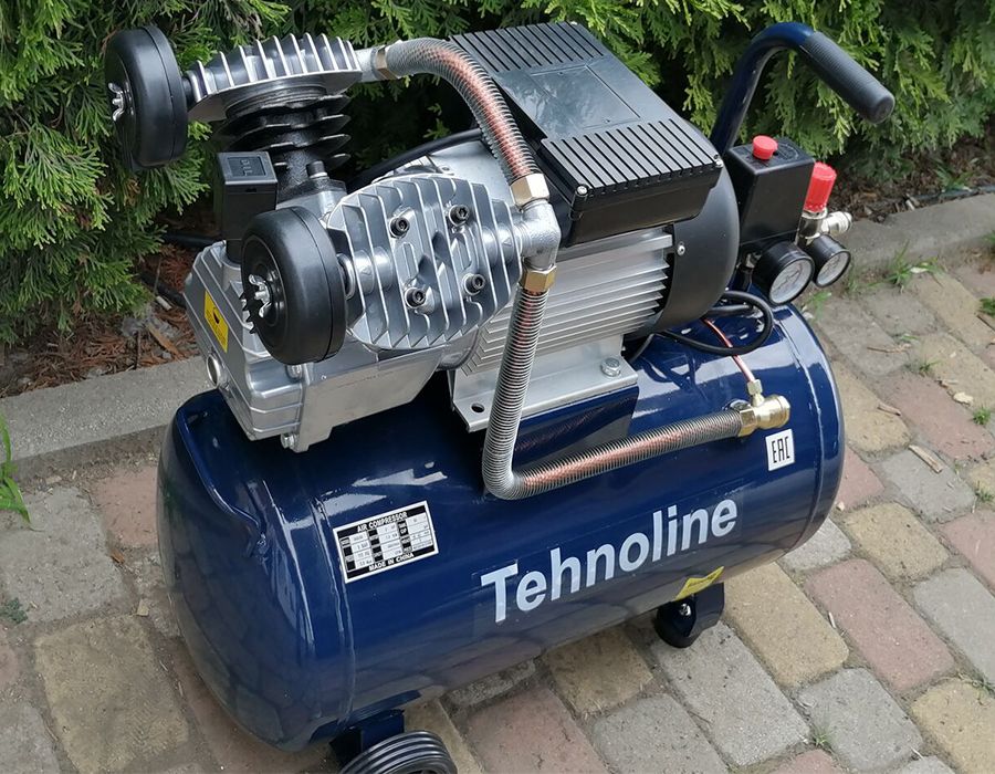 Компрессор с прямой передачей Tehnoline T360/50, 1,8 кВт, 8 бар, 2 поршня