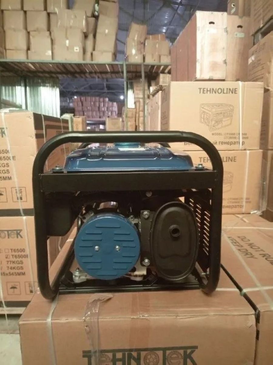 Генератор Tehnotek T3500, 3 кВт, 220В, ручной старт