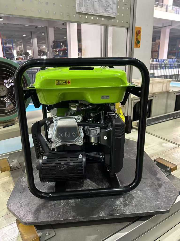 Генератор Tehnotek S&K 4000i , 3,6 кВт, 220В, ручной старт, инвертор