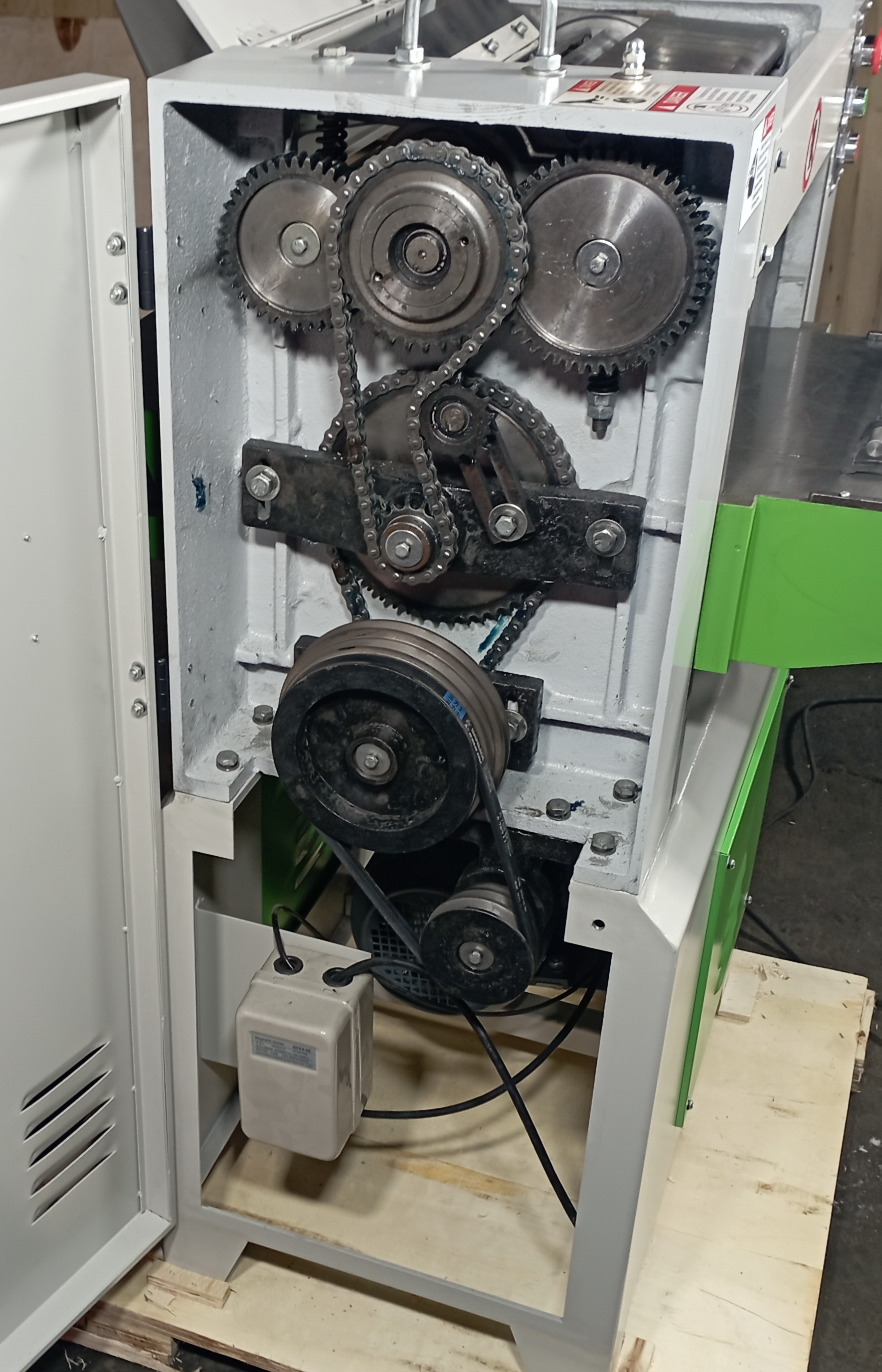 Рейсмусовый станок LTT MB104H, 4кВт, 380В, 400мм