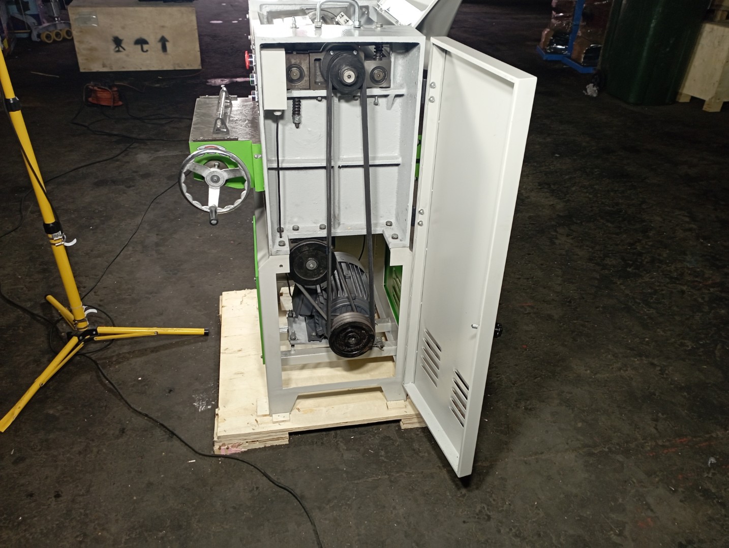 Рейсмусовый станок LTT MB104H, 4кВт, 380В, 400мм