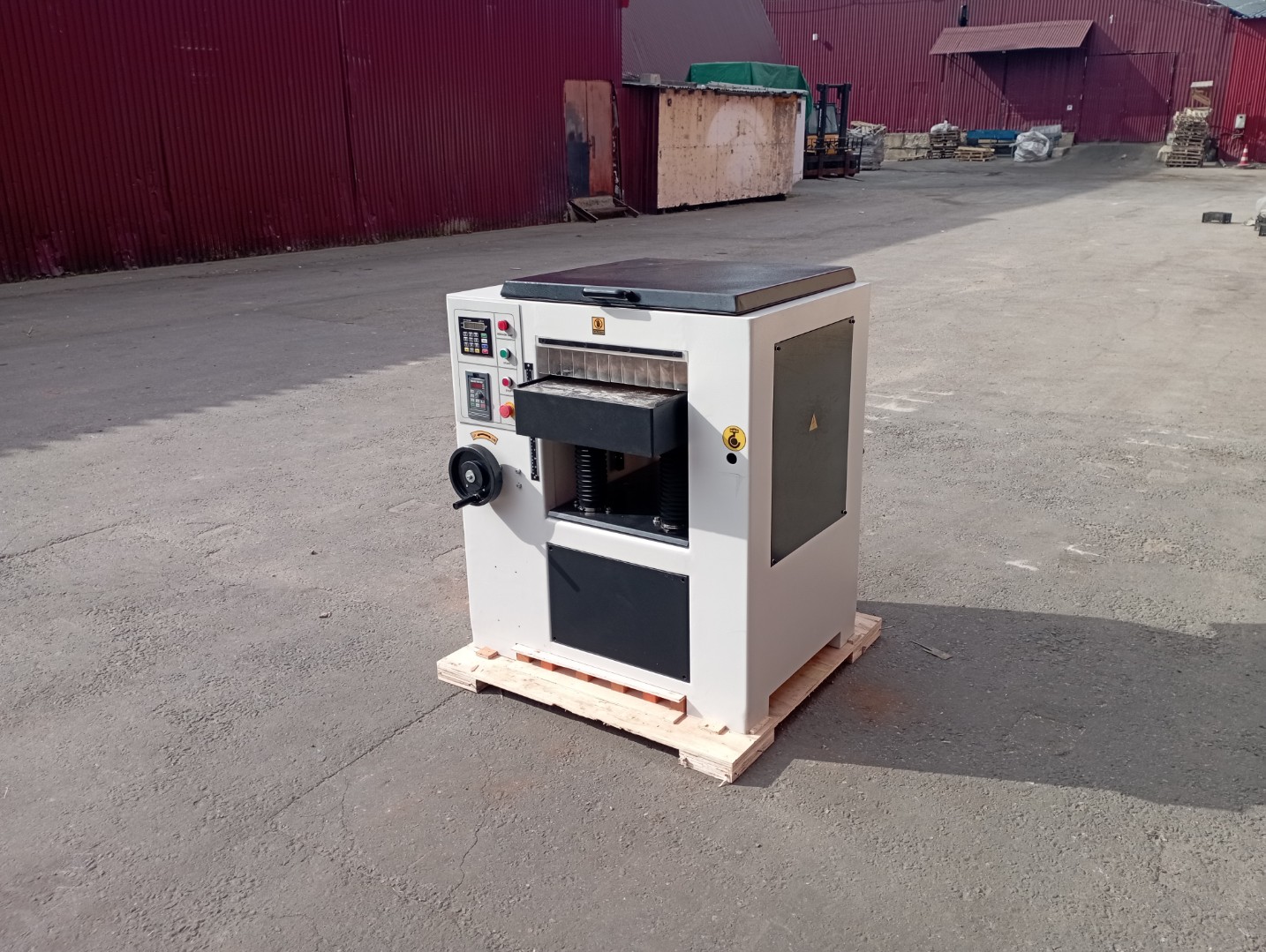 Рейсмусовый станок LTT МВ430L, 430мм с шейперным валом