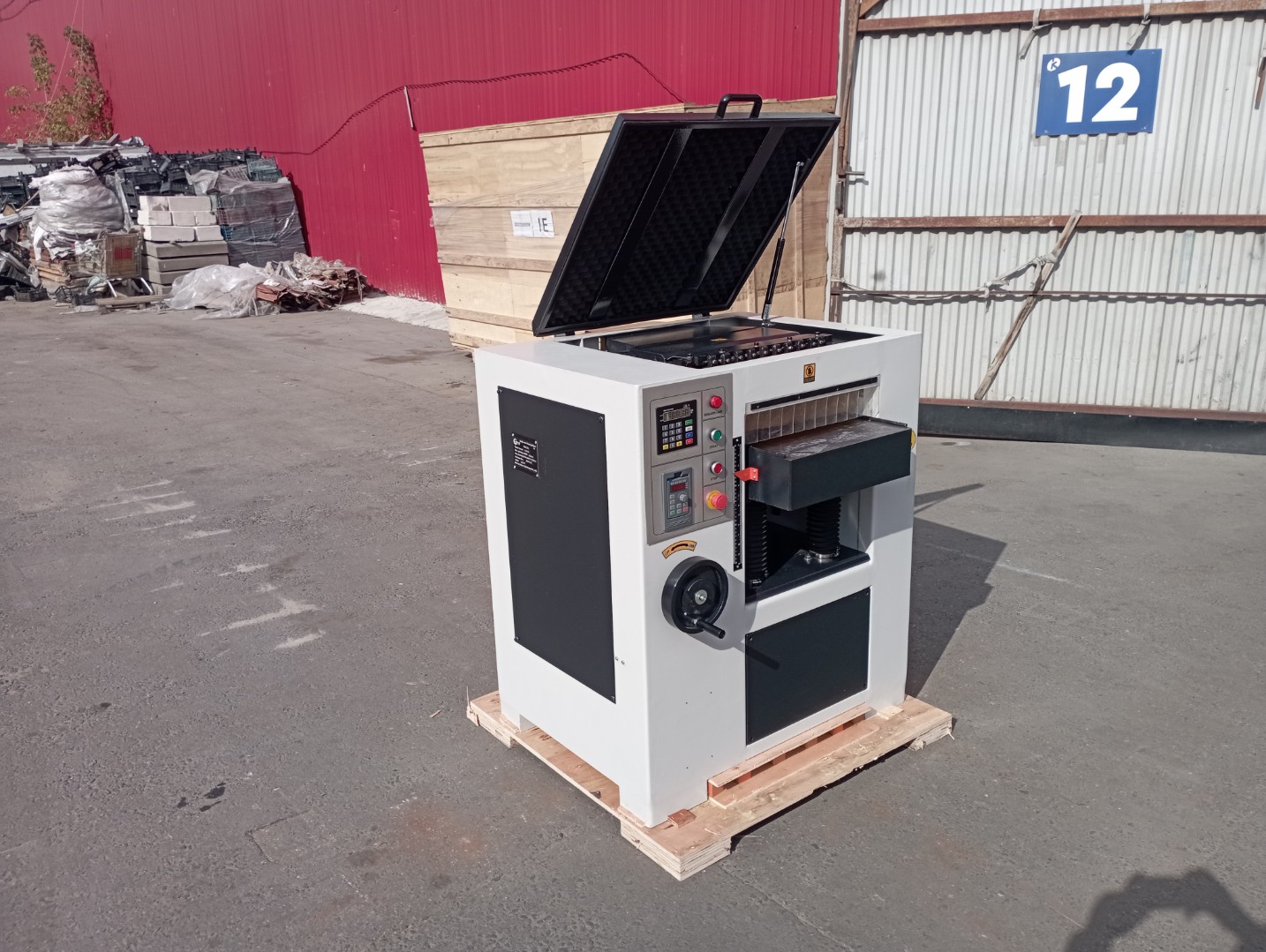 Рейсмусовый станок LTT МВ430L, 430мм с шейперным валом