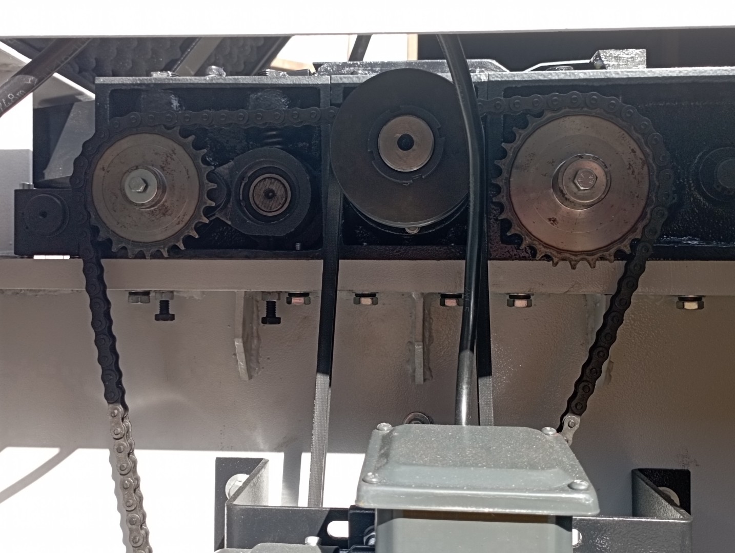 Рейсмусовый станок LTT МВ630L, 630мм с шейперным валом