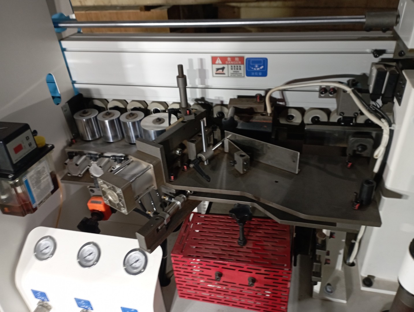 Автоматический кромкооблицовочный станок LTT WD720, 17,2 кВт, 4 узла
