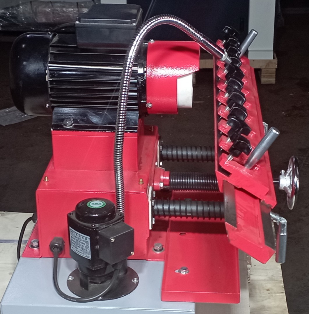 Заточной станок LTT MF206N 550W, 220V, 5 мм, 630 мм