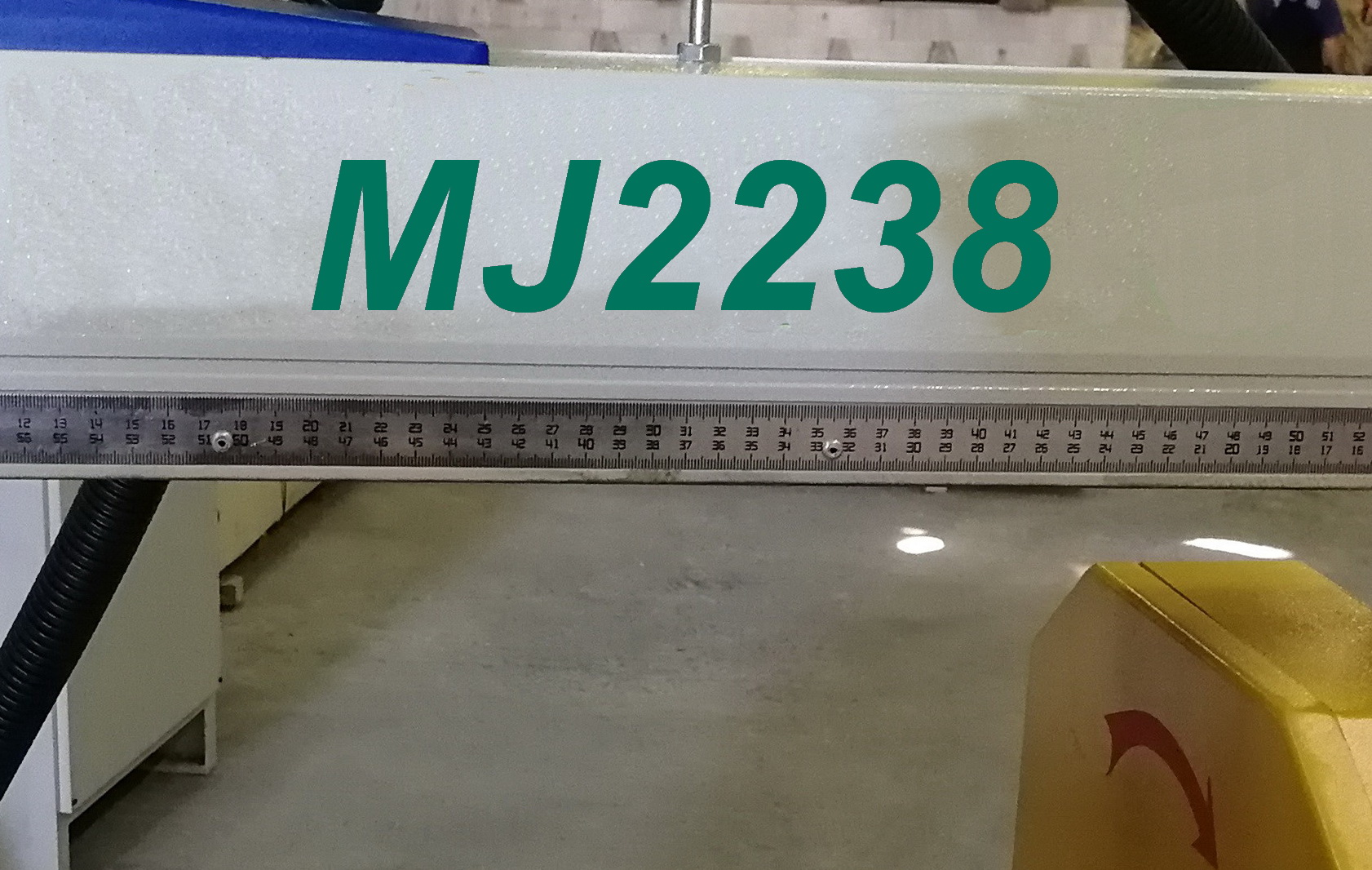Торцовочный станок LTT MJ2238, 3 кВт, 930 мм, радиальный