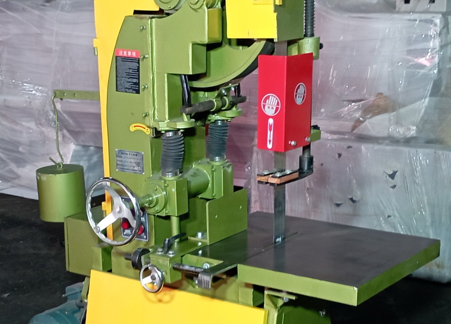 Ленточнопильный станок LTT MJ650, 7.5 кВт, 380В