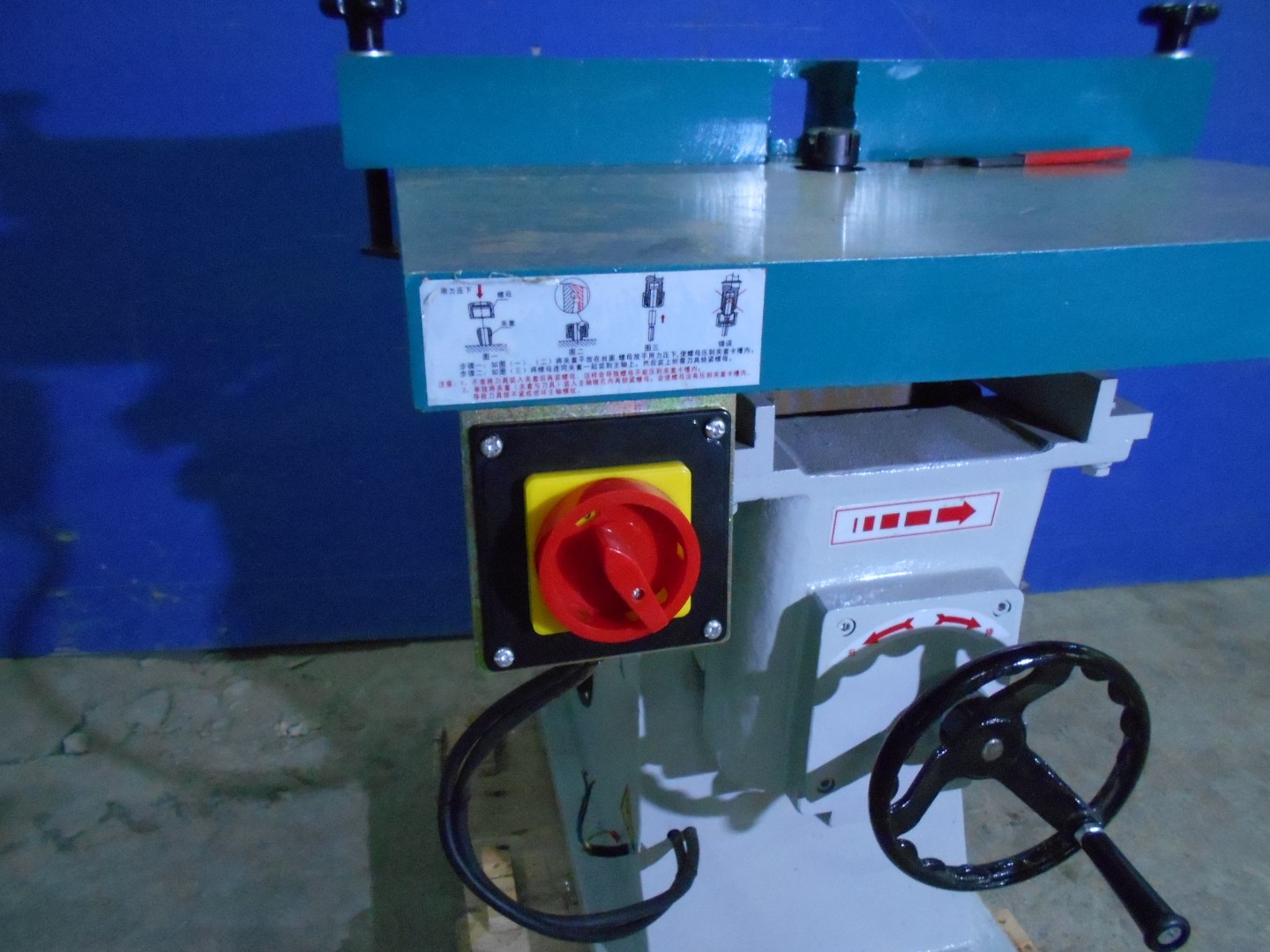 Фрезерный станок LTT MXS5115A, 2.2 кВт, под концевые фрезы