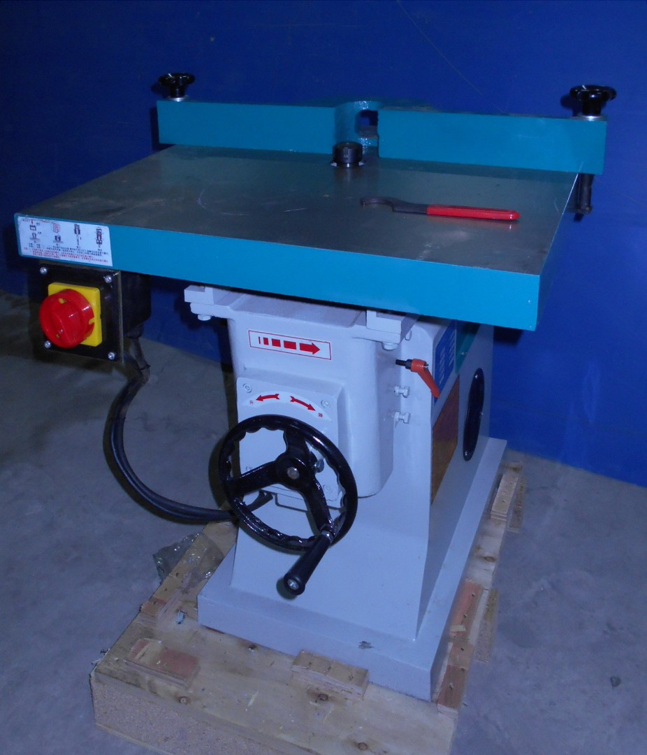 Фрезерный станок LTT MXS5115A, 2.2 кВт, под концевые фрезы