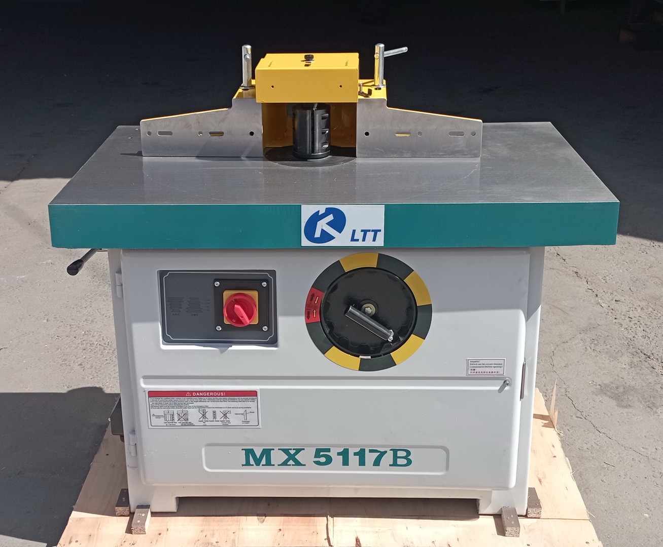 Фрезерный станок LTT MX5117В 5.5 кВт, без каретки