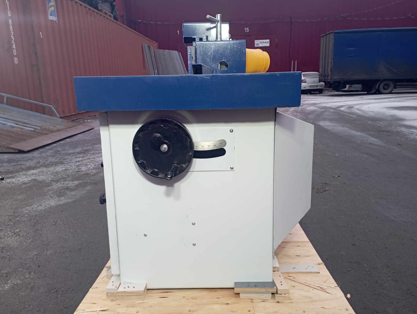 Фрезерный станок LTT MXQ45 5.5 кВт, без каретки