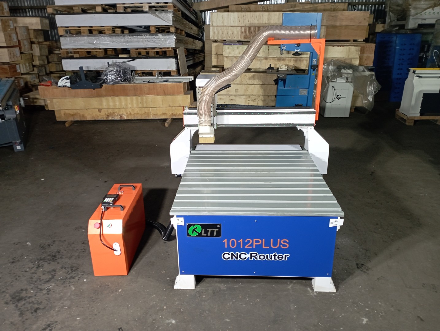 Фрезерно-гравировальный станок LTT-1012 Plus, 2.2 кВт с ЧПУ