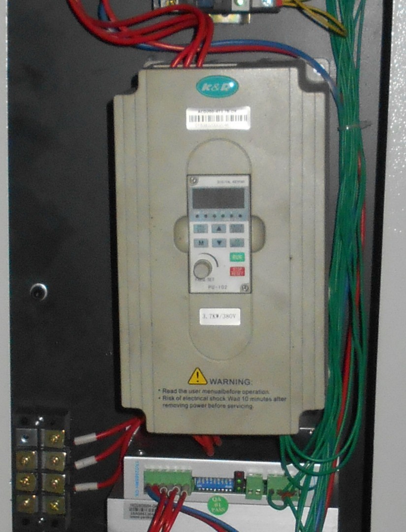 Фрезерно-гравировальный станок LTT-1325B, 3.2 кВт с ЧПУ NC-Studio, 1300х2500мм