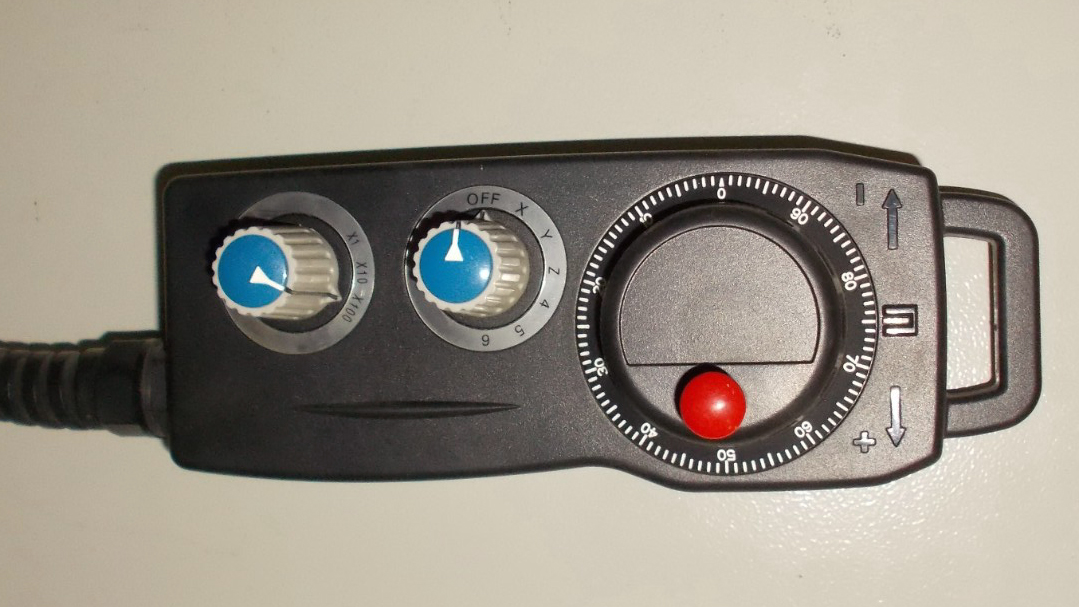 Фрезерный станок с ЧПУ LTT-1325ZW, SINTEK, 7,5 кВт, с комбинированным  столом