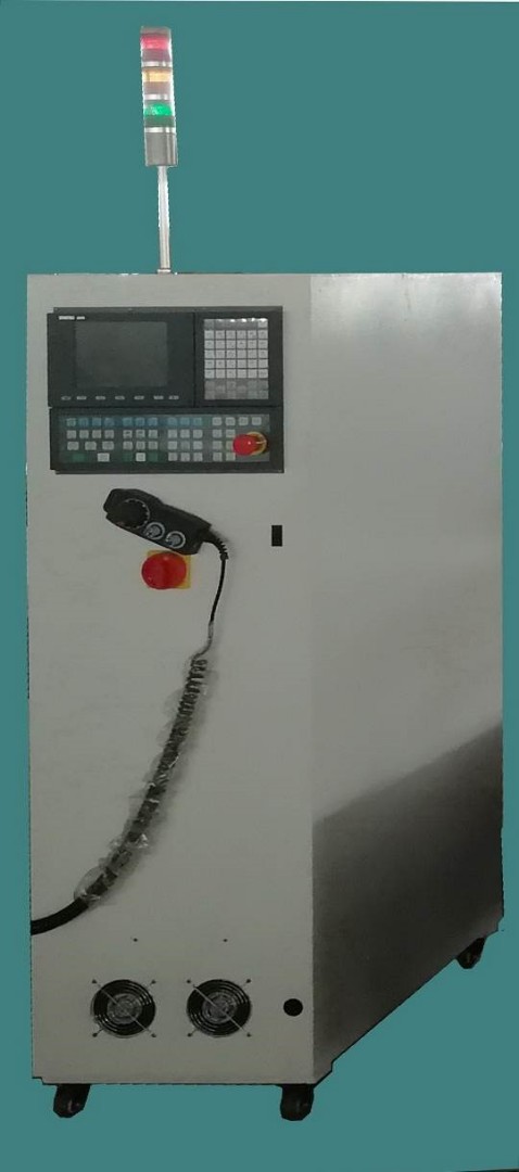 Фрезерный станок с ЧПУ LTT-2130D, SINTEK, 7,5 кВт, c автоматической револьверной сменой инструмента