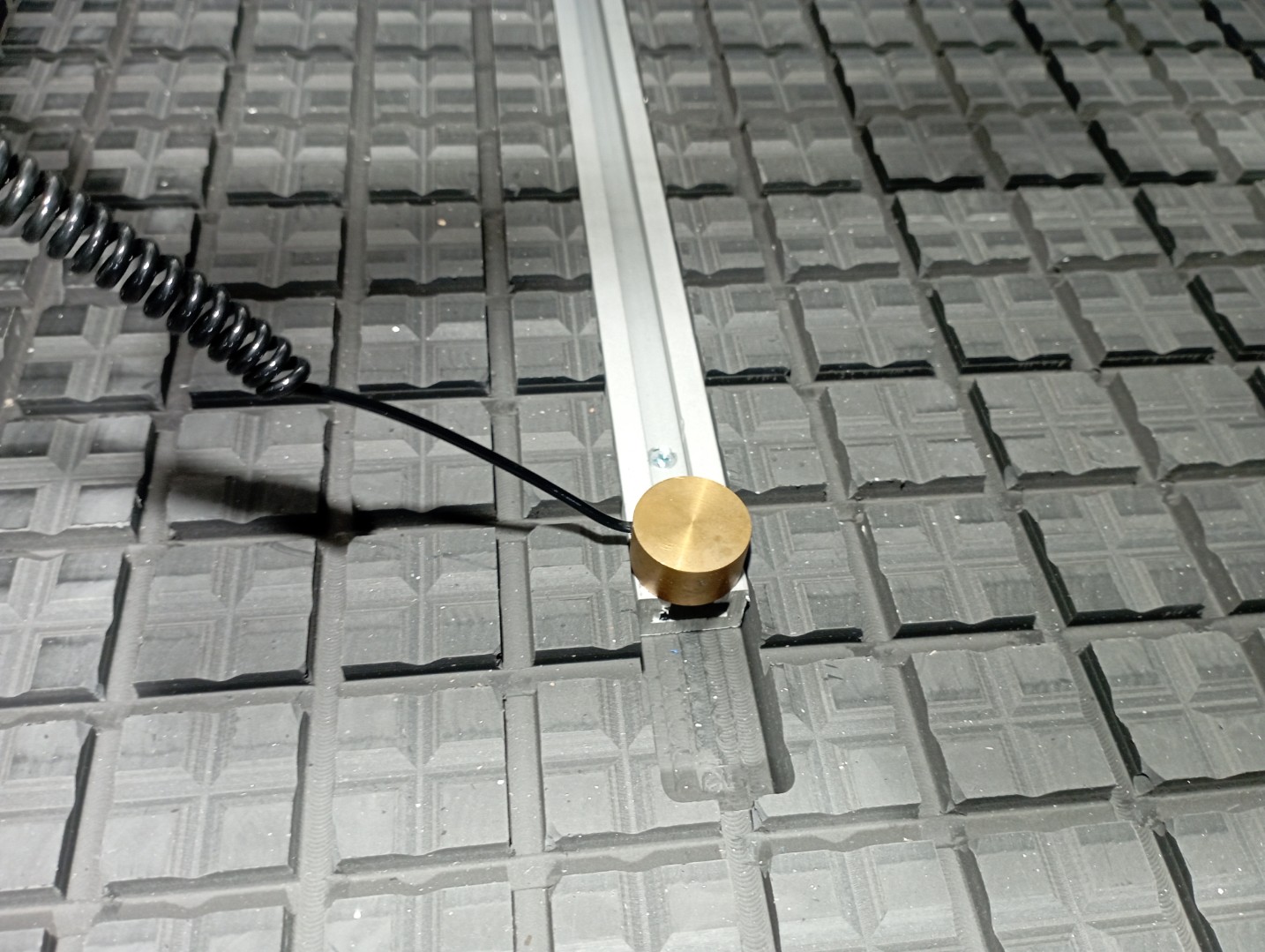 Фрезерный станок с ЧПУ LTT-2130A, 4.5 кВт, c ручной сменой инструмента