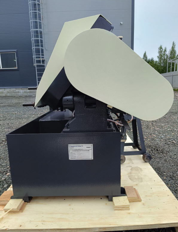 Полуавтоматический ленточнопильный станок REALREZ GB4030, 2.8кВт, 380В