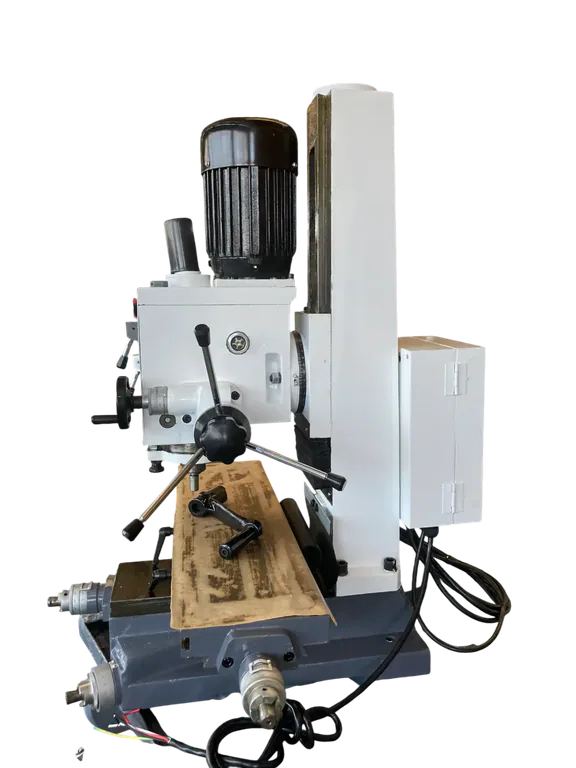 Фрезерно-сверлильный станок Realrez ZAY7020G, 550Вт, 380В