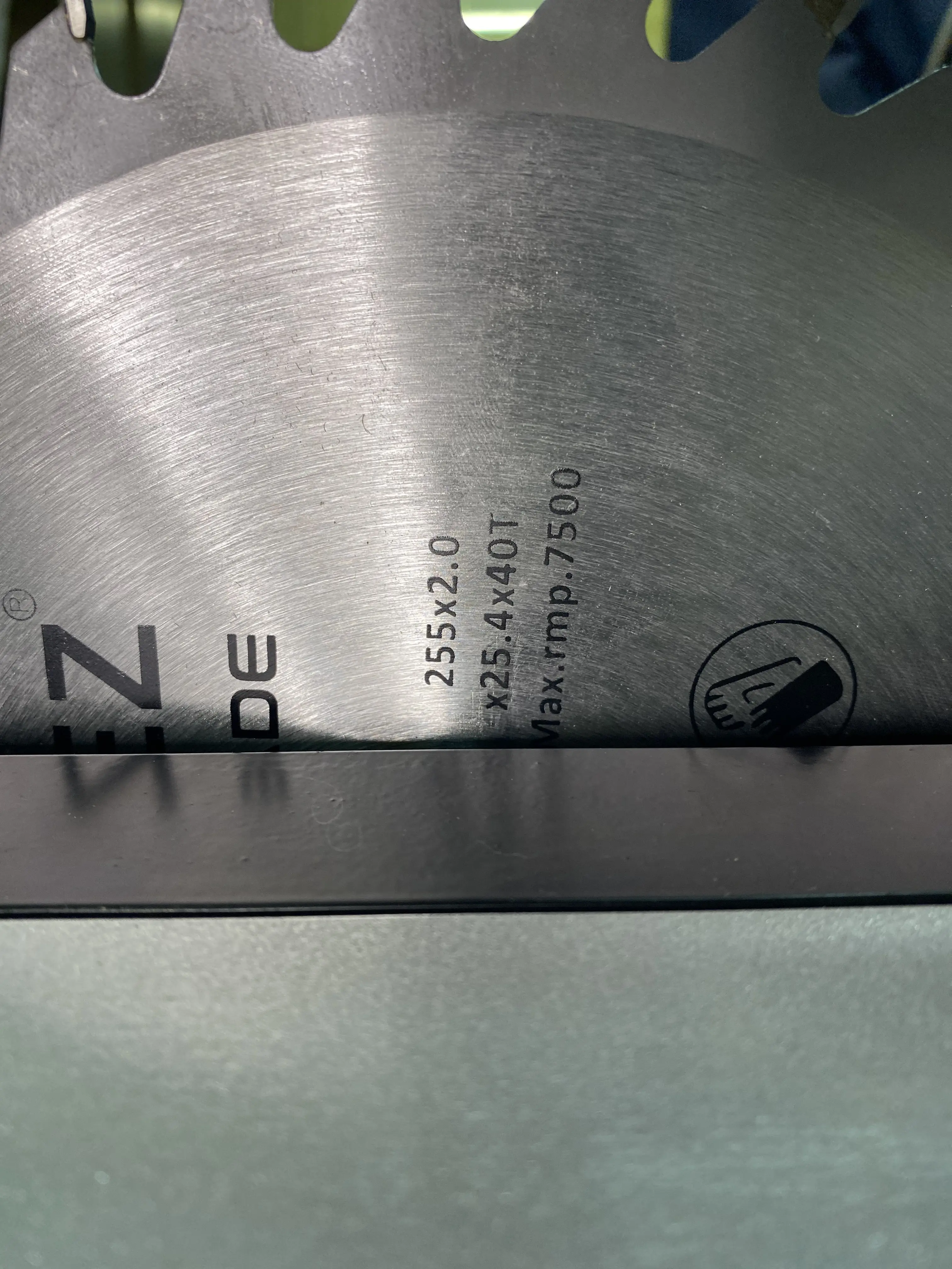 Распиловочный станок REALREZ RWTS254 PRO, 2кВт, 220В