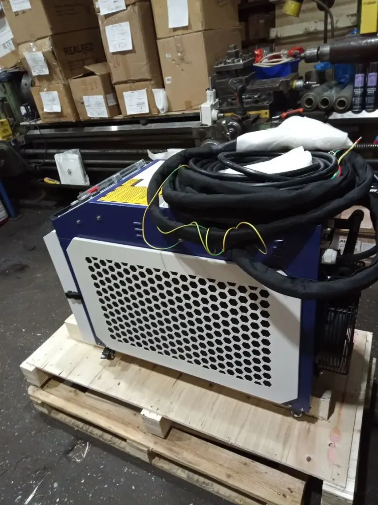 Аппарат ручной лазерной сварки 2в1 REALREZ MY LCT 6000Вт 