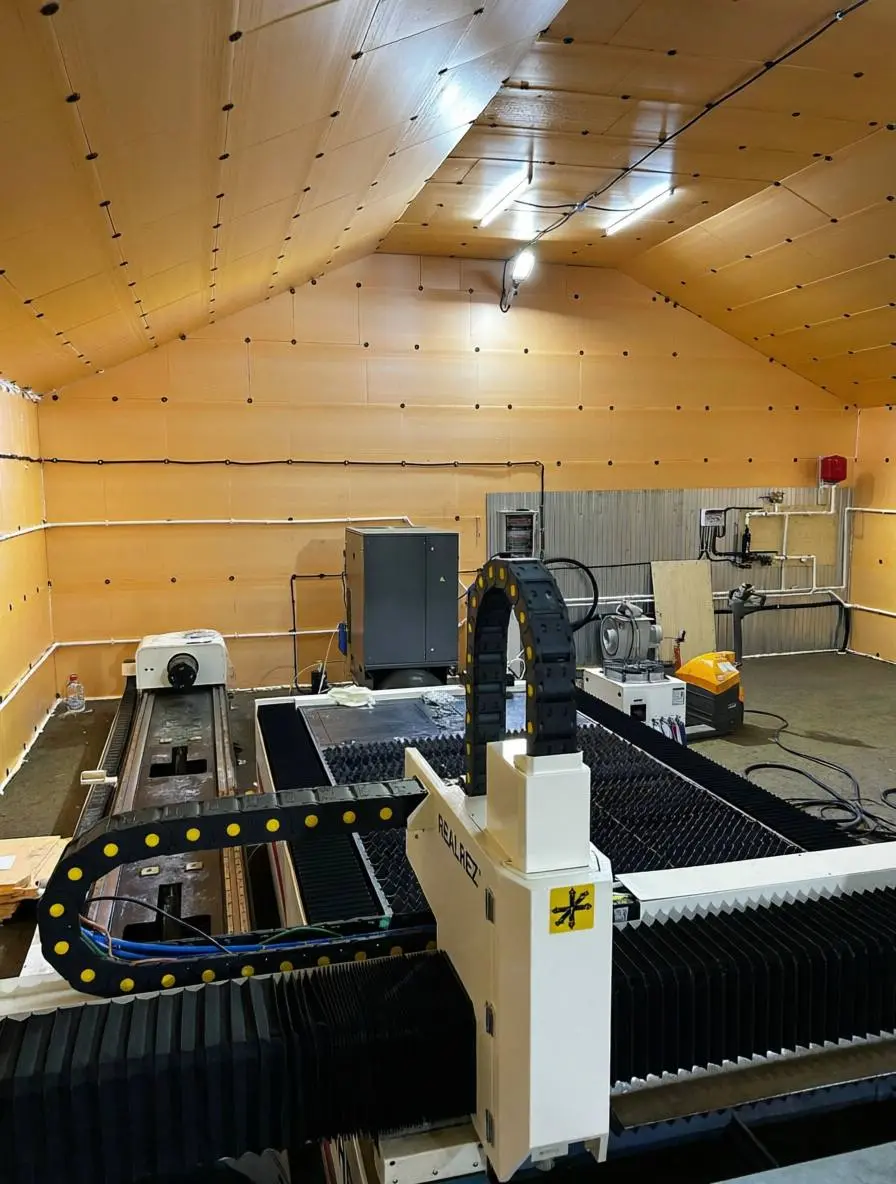 ЧПУ станок лазерной резки REALREZ OFL-P 3000