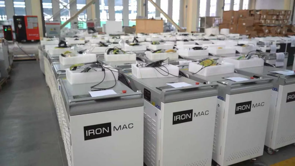 Аппарат лазерной очистки IRONMAC ICO-3000, Raycus