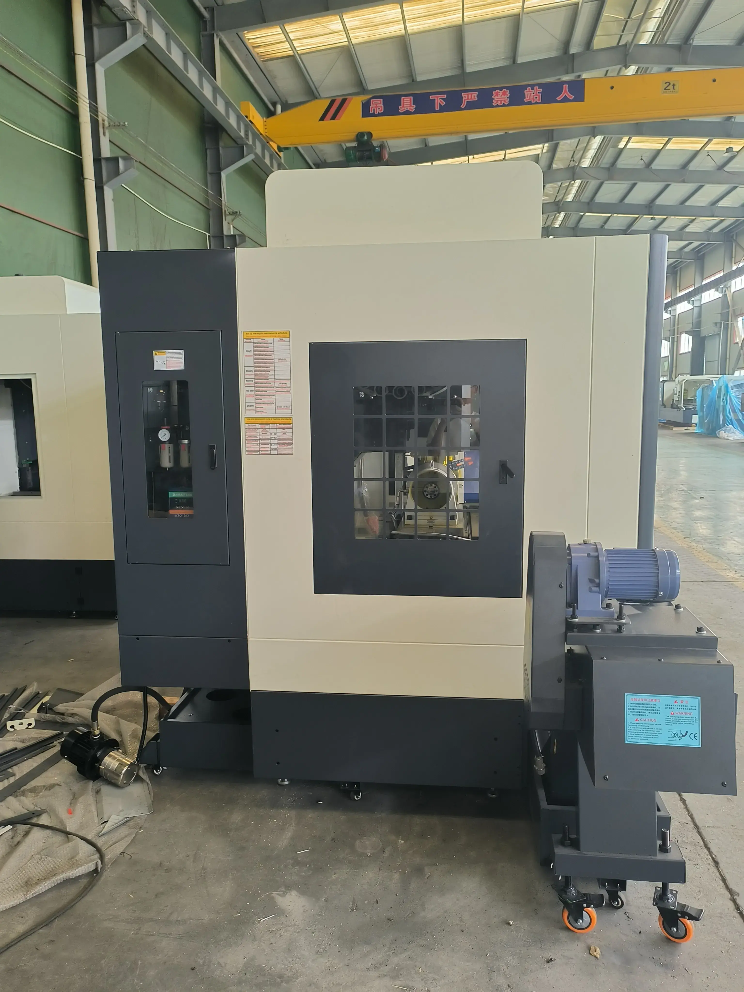 Фрезерный обрабатывающий центр с ЧПУ REALREZ VMC850 (4-ая ось + Siemens 828D)