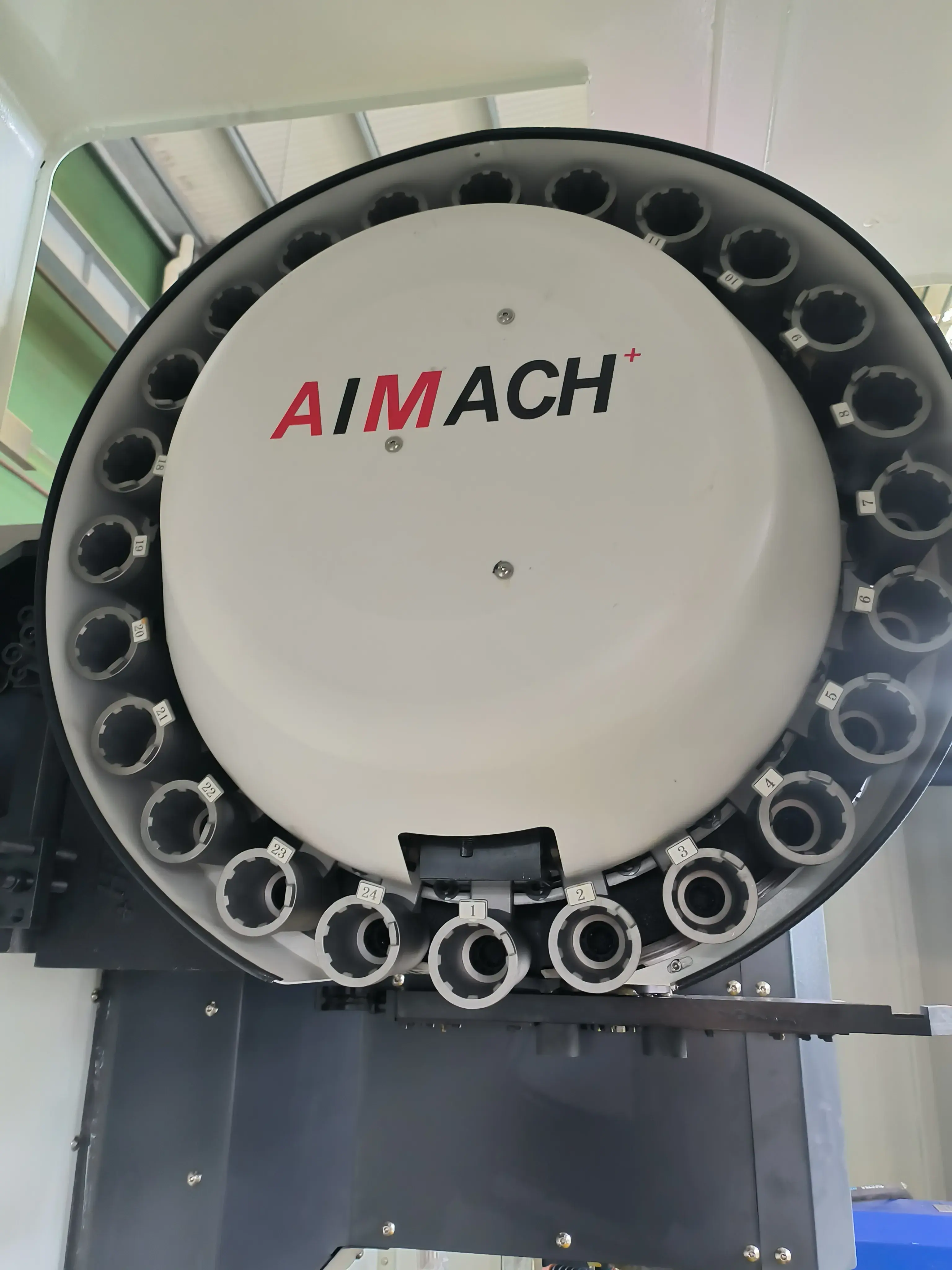 Фрезерный обрабатывающий центр с ЧПУ REALREZ VMC850 (4-ая ось + Siemens 828D)