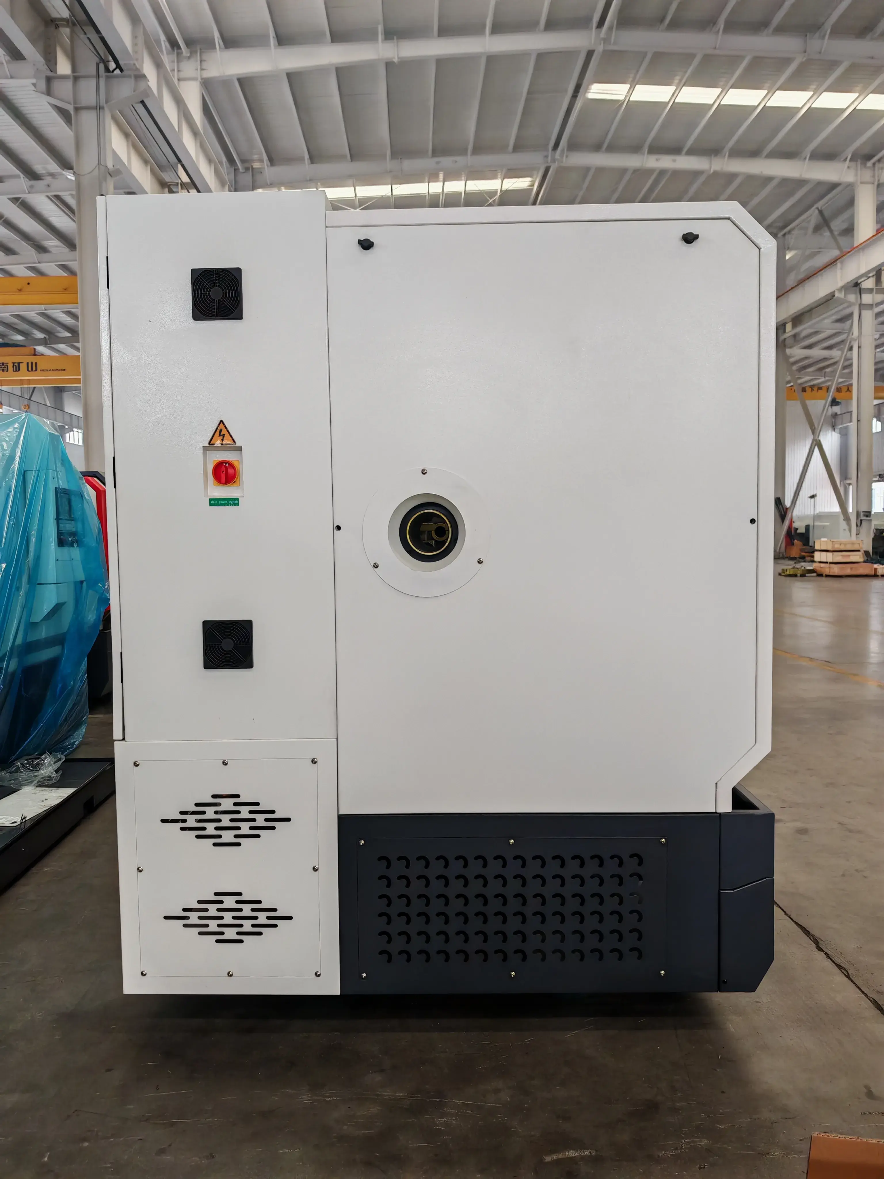 Токарный станок с ЧПУ Realrez CK 61100х2000 (GSK980TDC), 22кВт