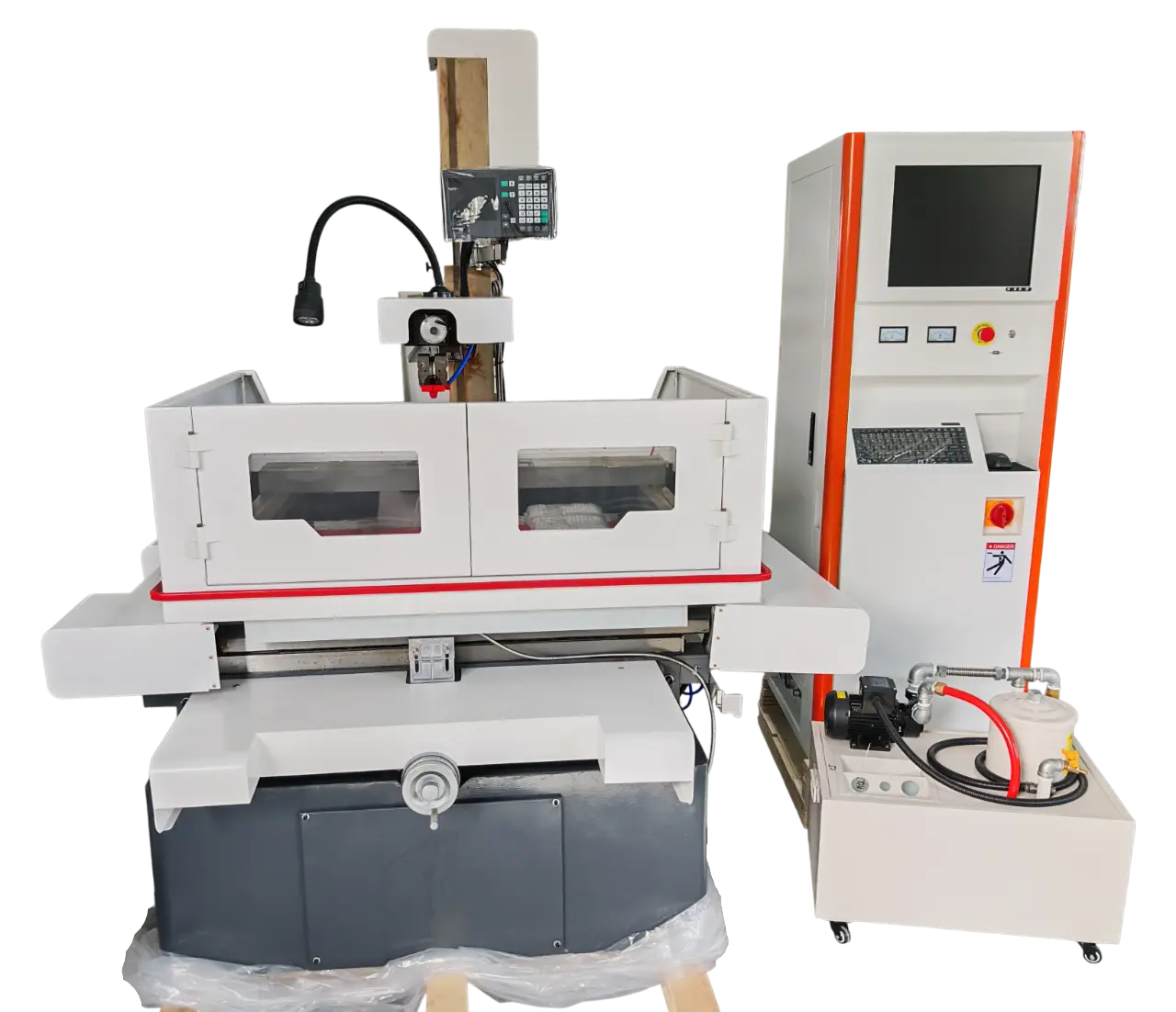 Электроэрозионный вырезной станок Realrez 550 (DK7755), 2.8кВт