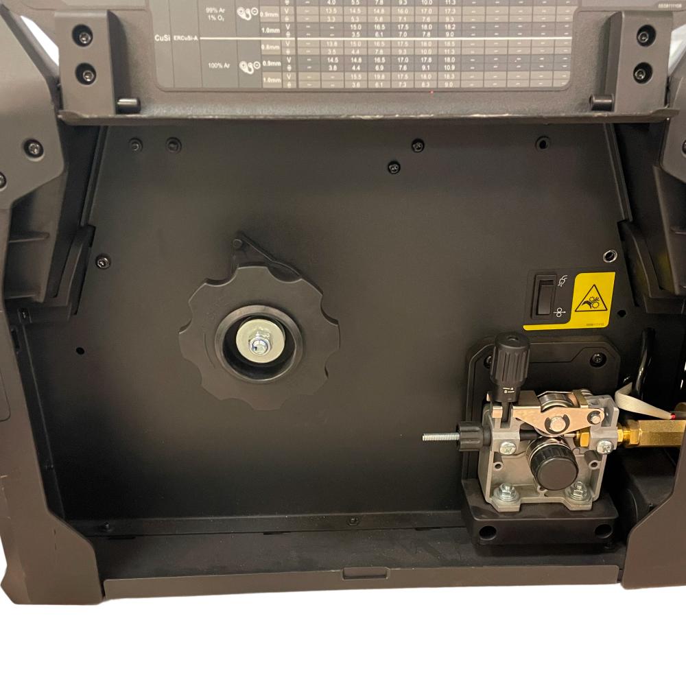 Сварочный инвертор ESAB Rogue EMP 210 PRO, MMA/TIG/MIG, 210А, 220В