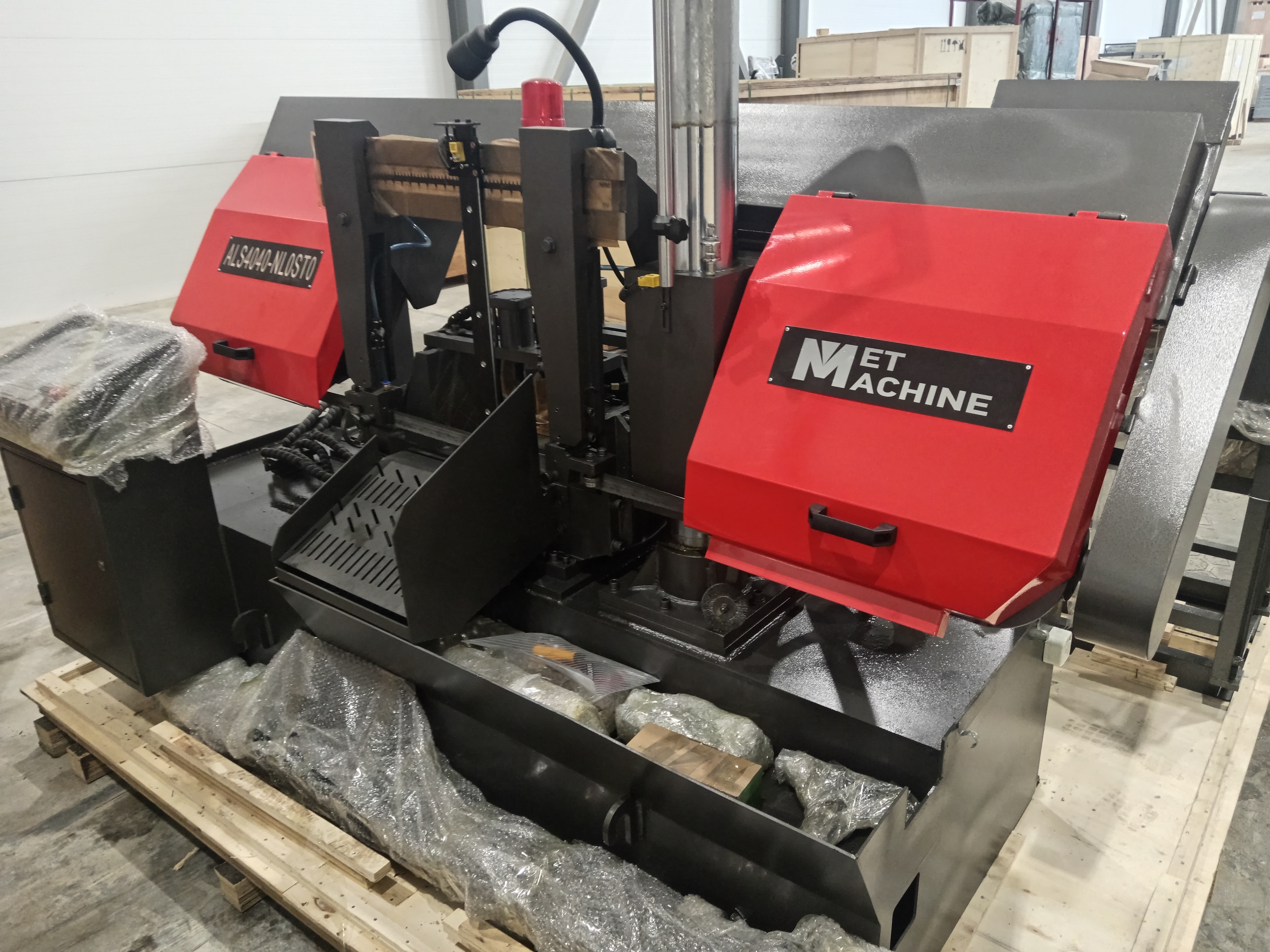 MetMachine ALS4040-NL0ST0 автоматический ленточнопильный станок 