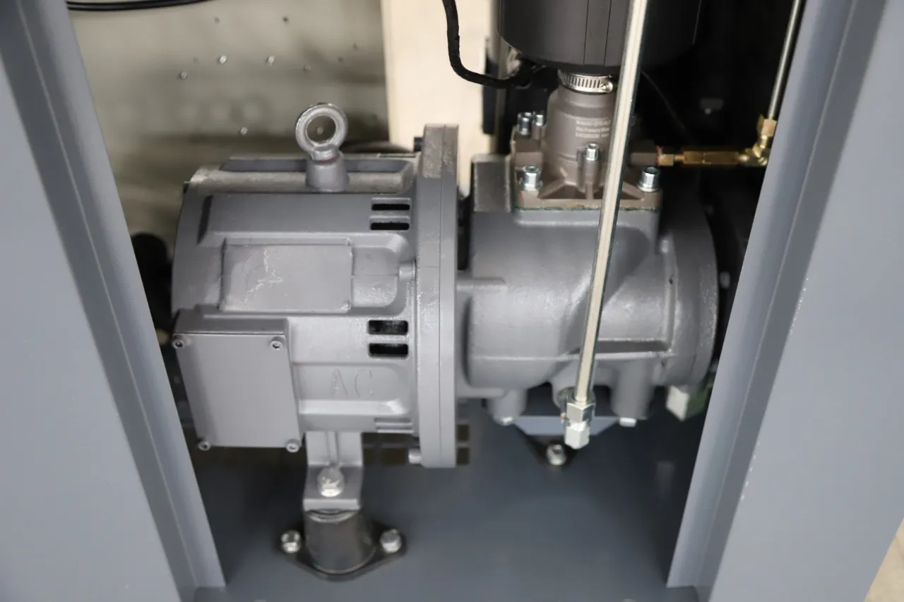 Компрессор винтовой Spitzenreiter S-15DF, 11 кВт, 8 бар, 1600 л/мин