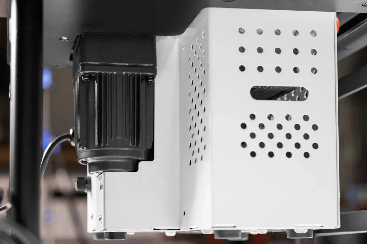 Кромкооблицовочный станок KROM 750 Plus, 0.75 кВт, 220В