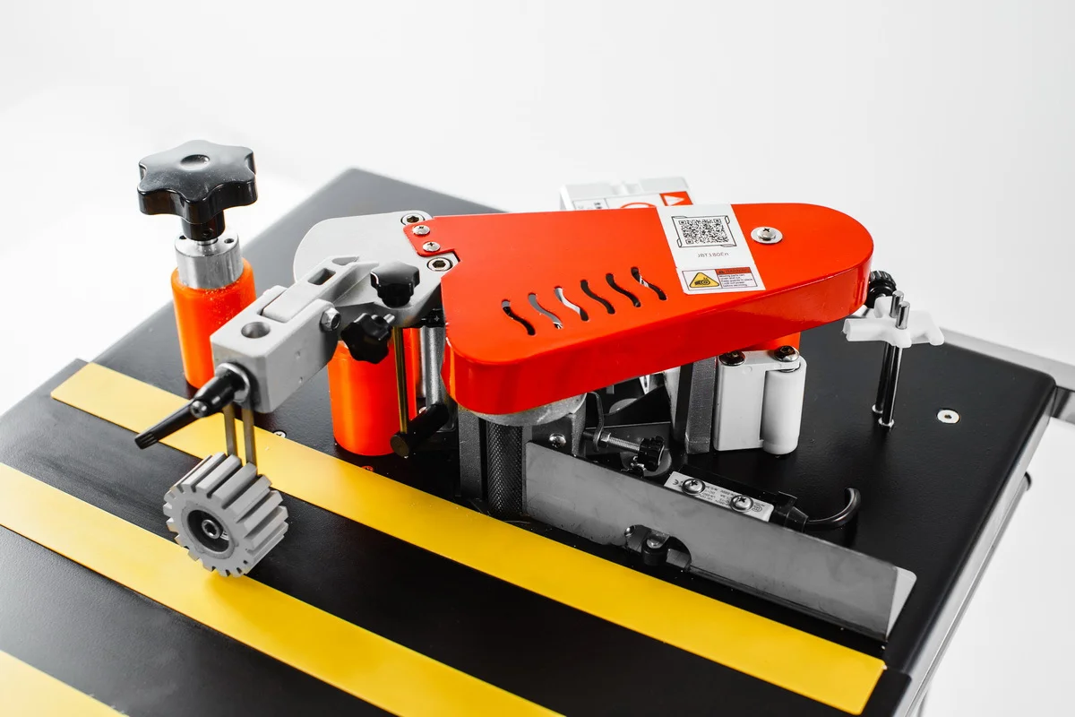 Кромкооблицовочный станок KROM OPTIMA 2.0 с педалью, 1.02 кВт, 220В