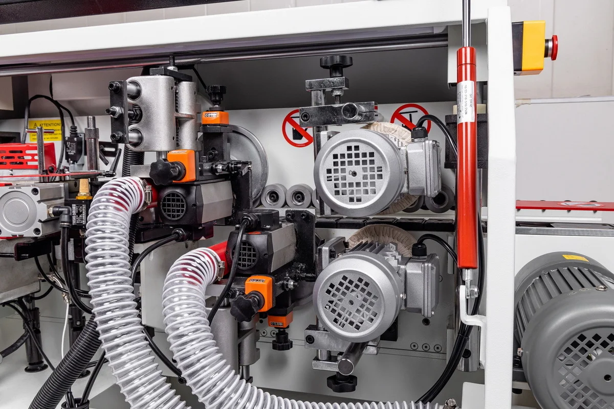 Кромкооблицовочный станок автоматический KROM AUTOMAT COMPACT, 2.52 кВт, 380В
