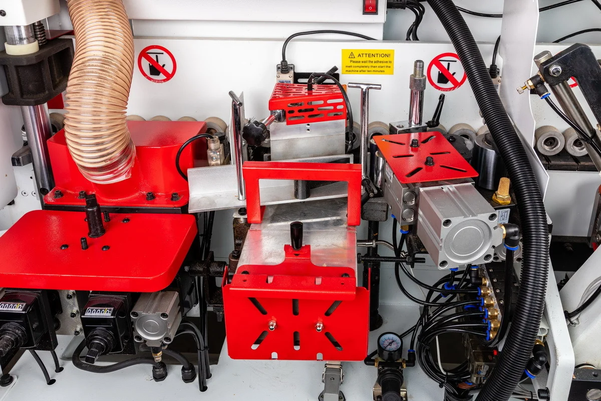 Кромкооблицовочный станок автоматический KROM AUTOMAT MAX, 9 кВт, 380В