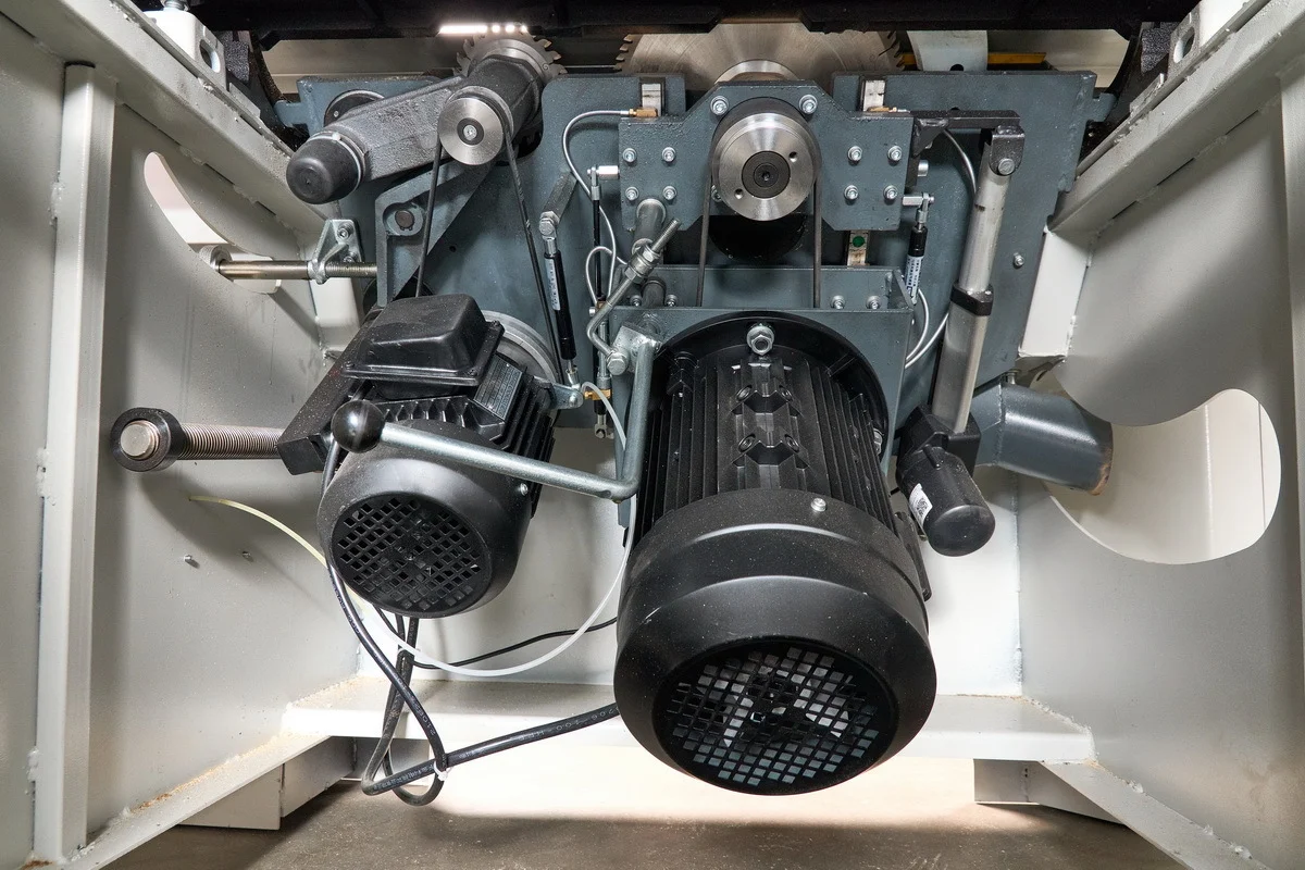 Форматно-раскроечный станок KROM FORS 3200 PRO, 6.6 кВт, 380В, каретка 3200 мм