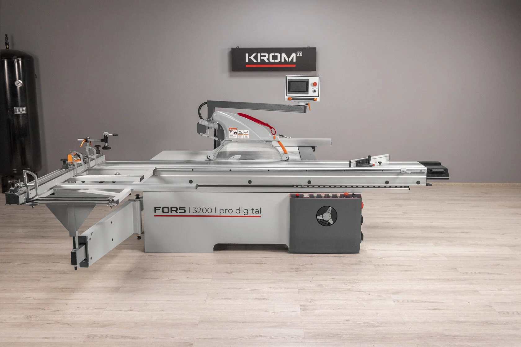 Форматно-раскроечный станок KROM FORS 3200 PRO DIGITAL, 6.6 кВт, 380В, каретка 3200 × 380 мм