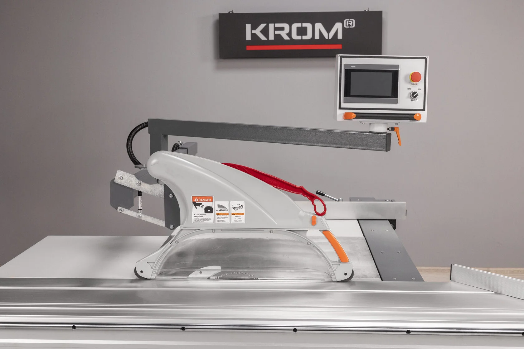 Форматно-раскроечный станок KROM FORS 3200 PRO DIGITAL, 6.6 кВт, 380В, каретка 3200 × 380 мм