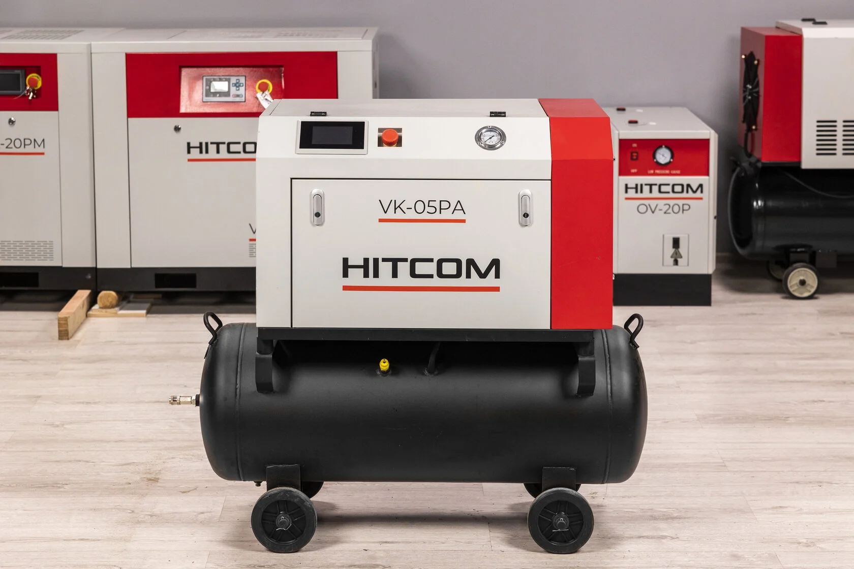 Компрессор винтовой HITCOM VK-05PA (380v), 4 кВт, 8 бар, 400л/мин