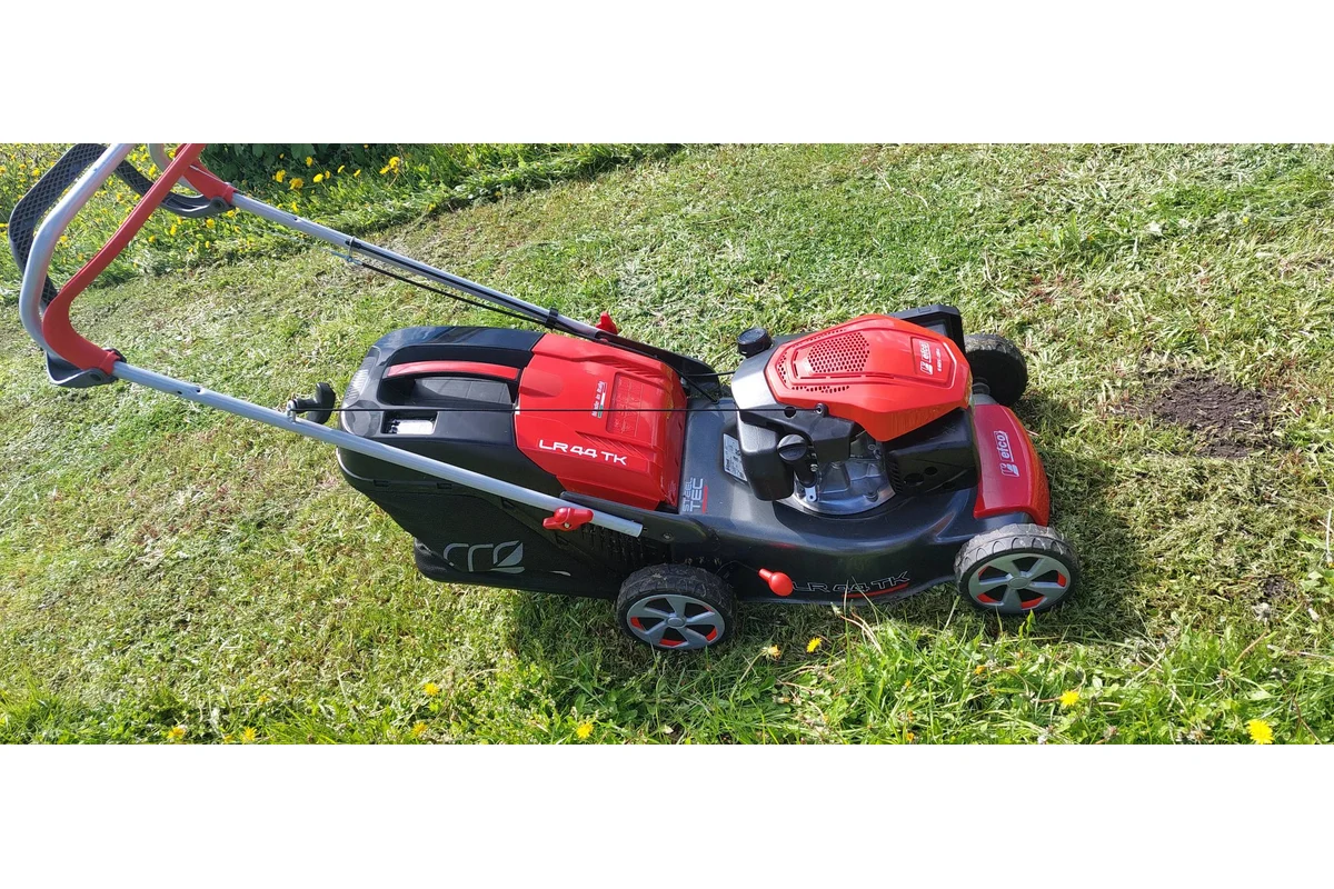 Газонокосилка бензиновая EFCO LR 44 TK Comfort Plus 2026, 3.3 л.с.