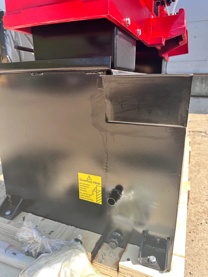 Ленточнопильный станок MetMachine LSZ1523 с поворотными тисками