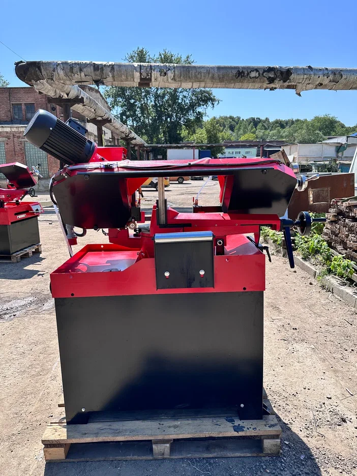 Ленточнопильный станок MetMachine LSZ1525, поворотная рама